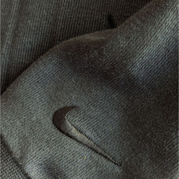 Nike Cropped Black Embossed Sweatshirt Split Hem Boxy Pullover S Pilatescore - Picture 11 of 11